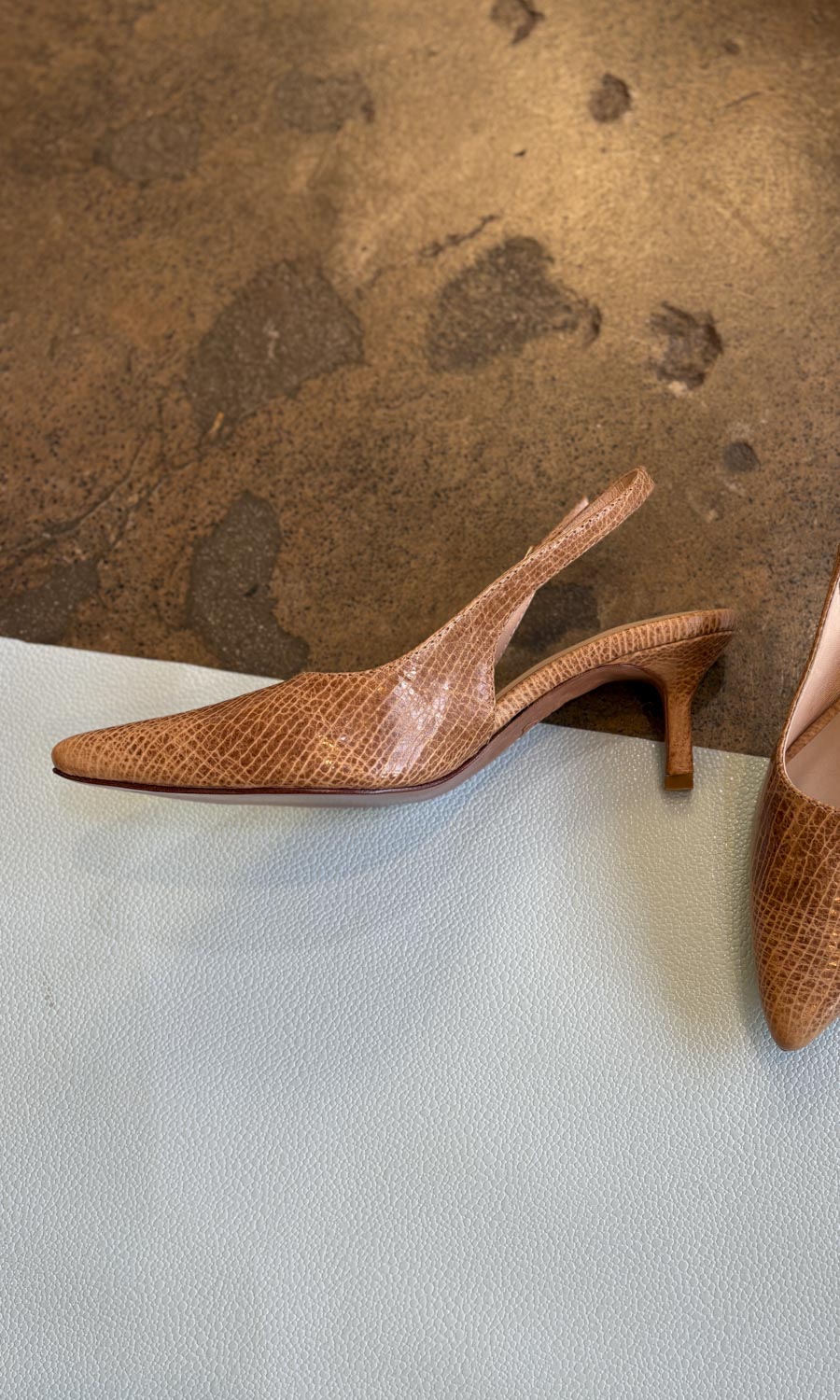 hoss Chelsea  Camel textured Slingback Heel 6cm