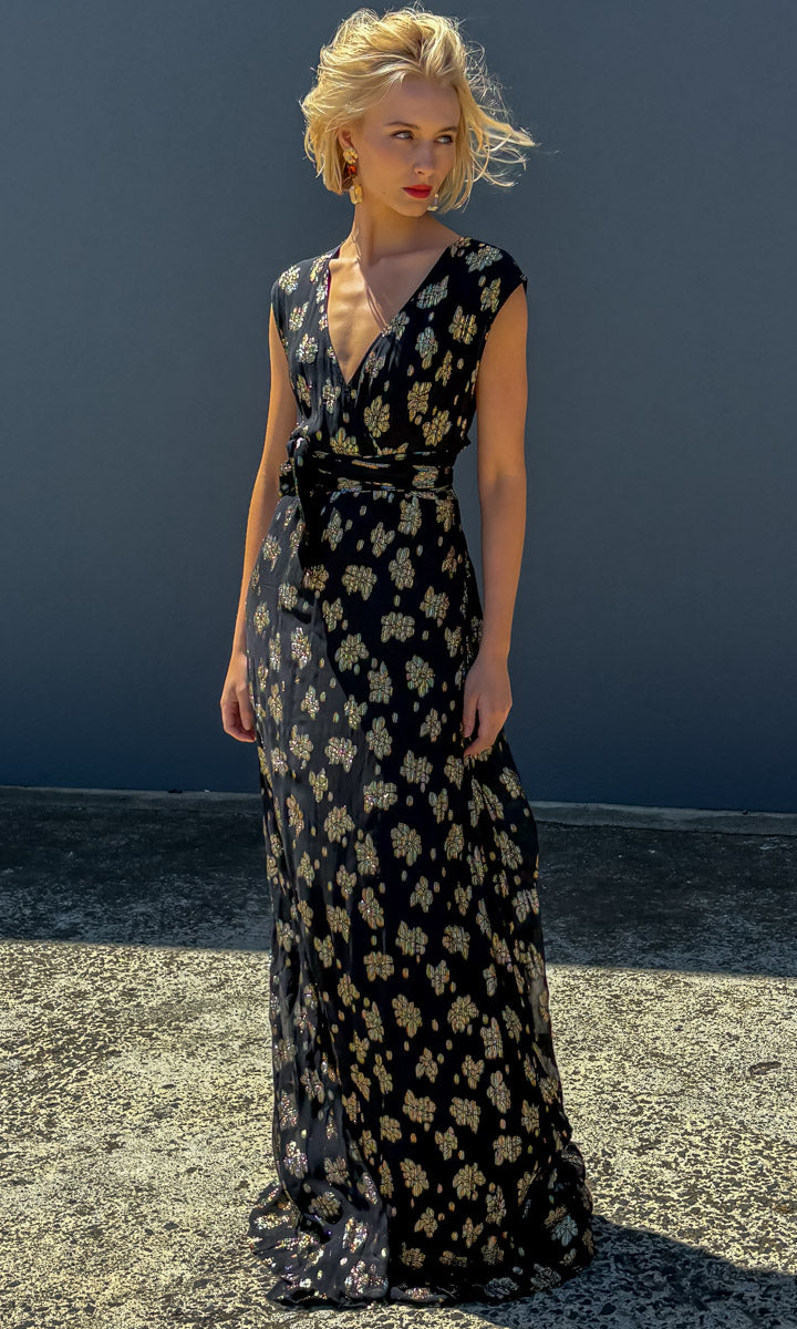 HOSS Farrow Maxi - Black / Gold Leaf