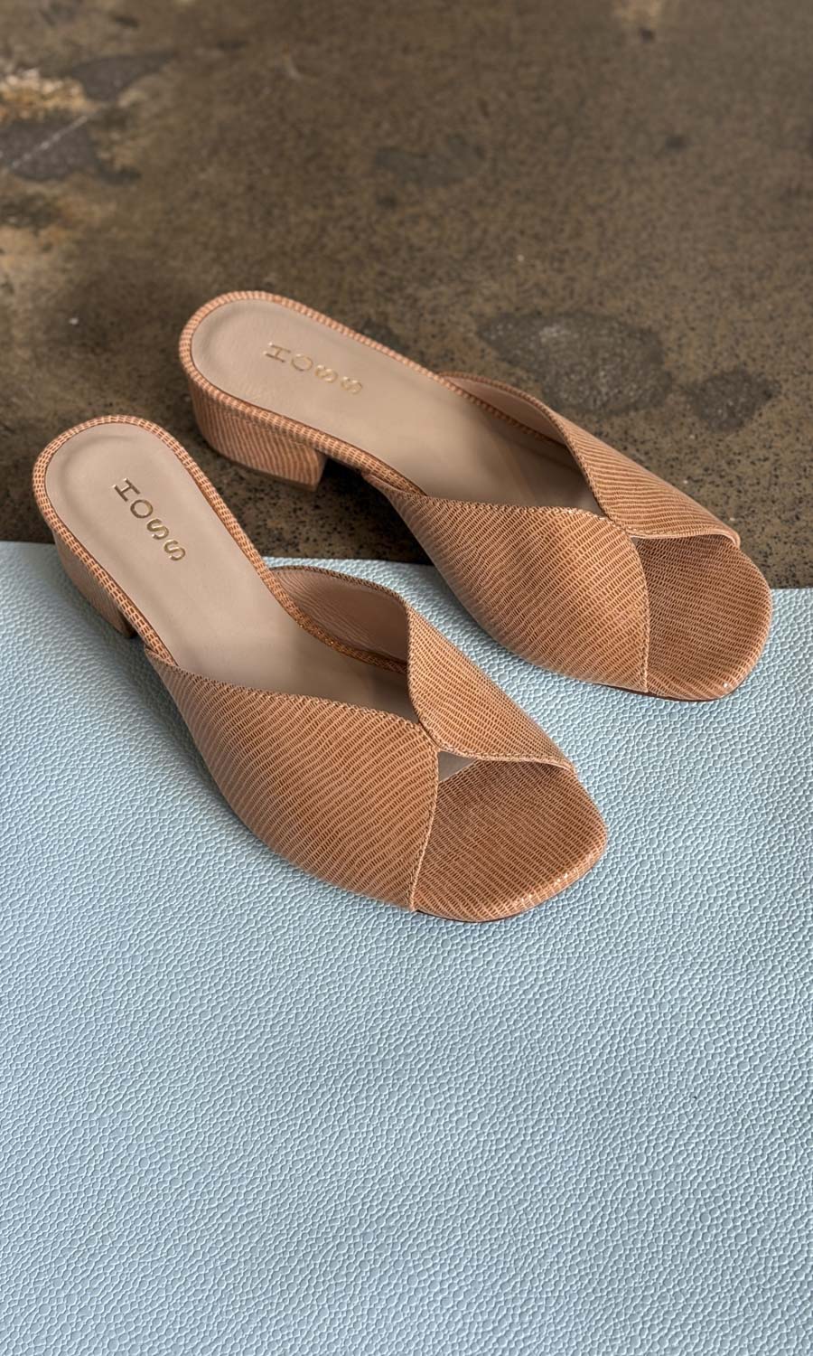 hoss California Glomesh - Honey Leather open heel