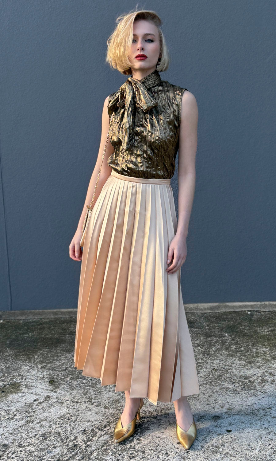 Beatrice b Ella Hopper Pleated Skirt Pale Gold hoss