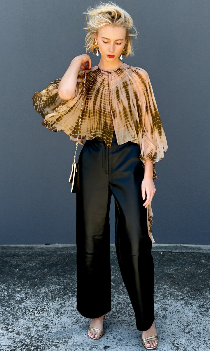 Mes Demoiselles Carmin Cape