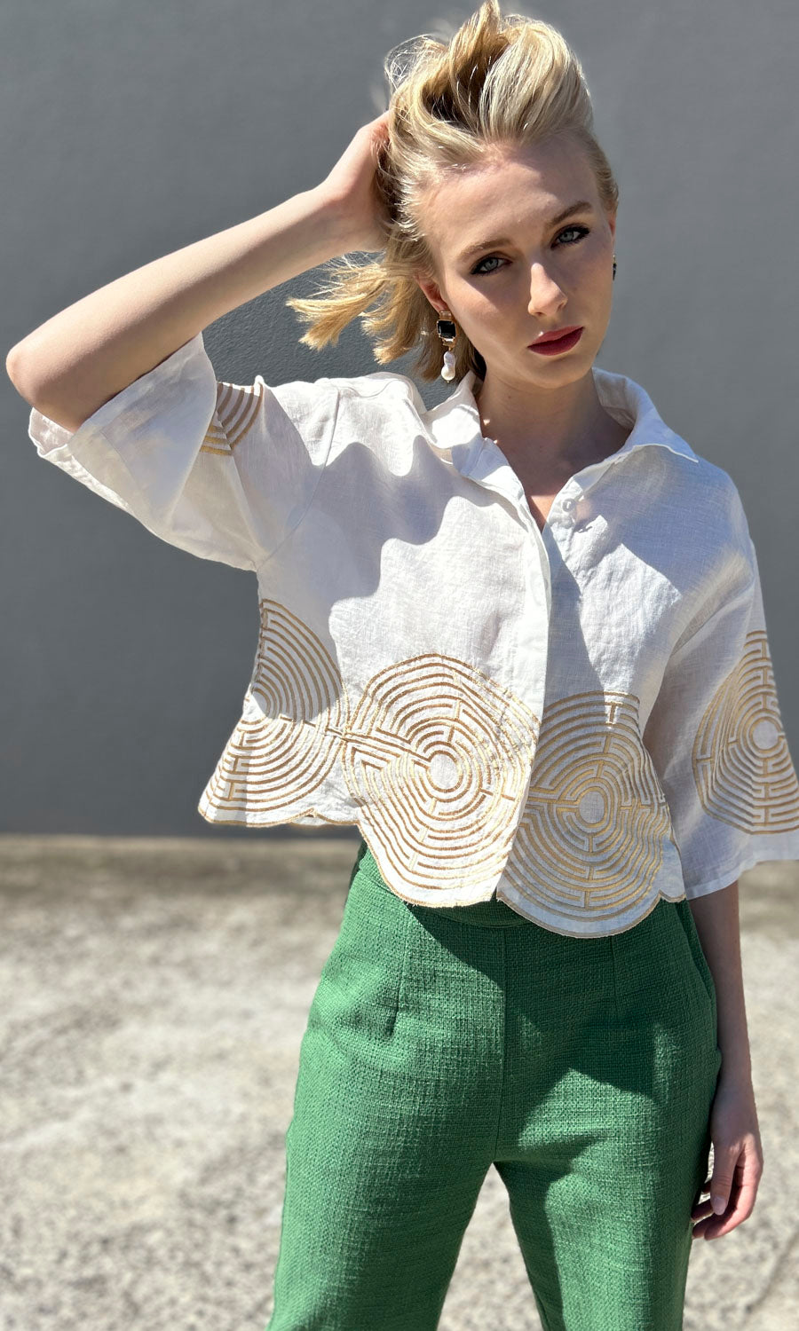 Archaic Kori Embroid Gold Circle Shirt