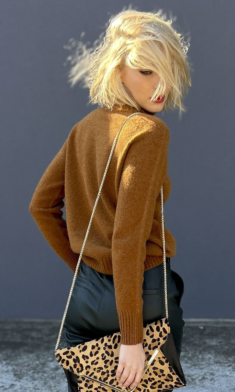 tobacco jumper hoss Little Skivvy Jumper tobacco jumper hoss Little Skivvy Jumper