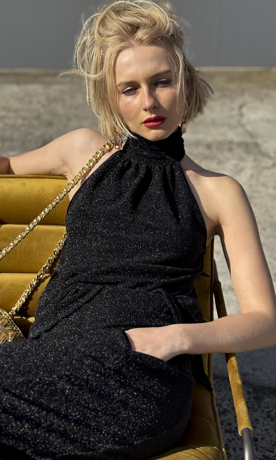 hoss Glam Halter - Black