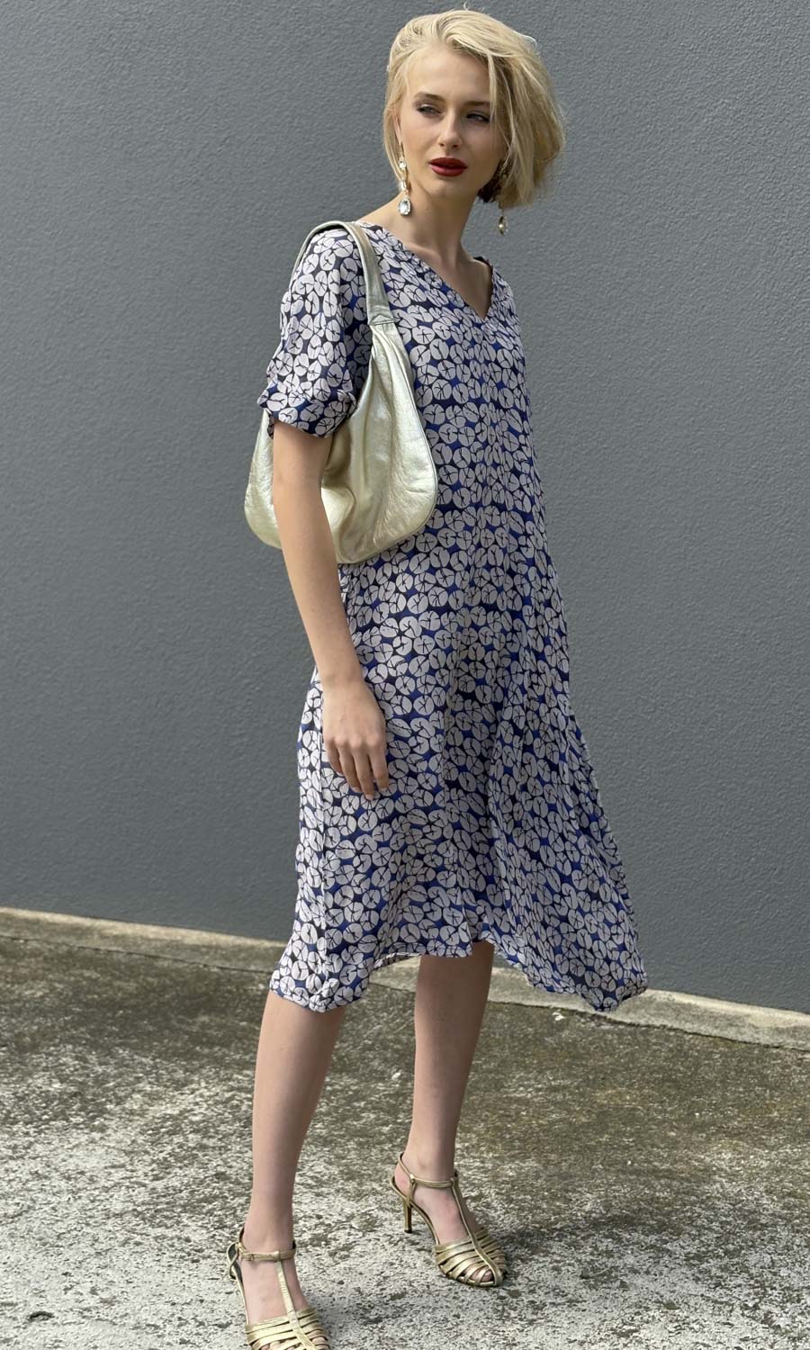 hoss NOBU V neck Shibori Dress