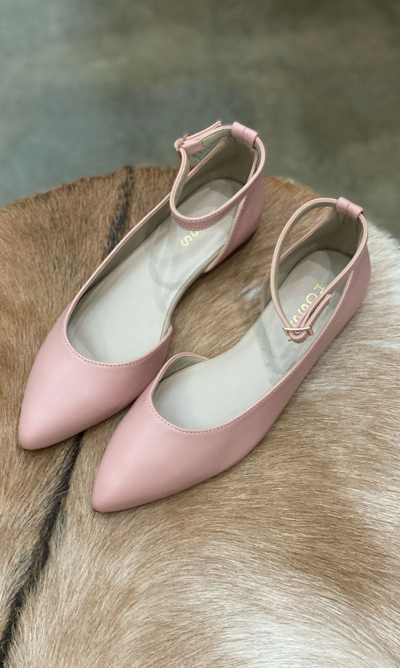 HOSS Dusty Pink Point Toe Flats hoss